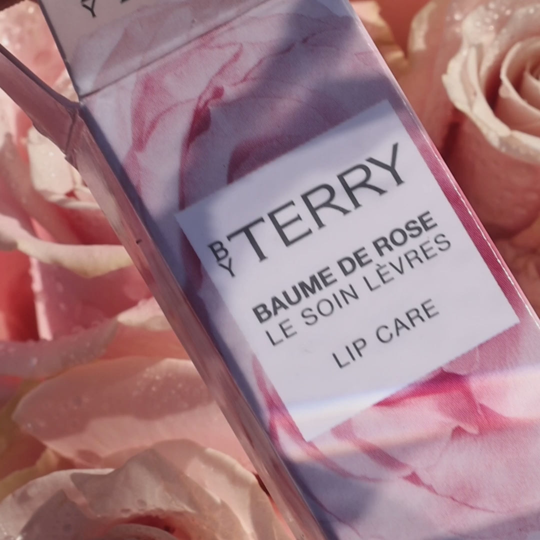 Carica video: Baume de Rose Liquid Lip Balm - Balsamo Labbra Liquido